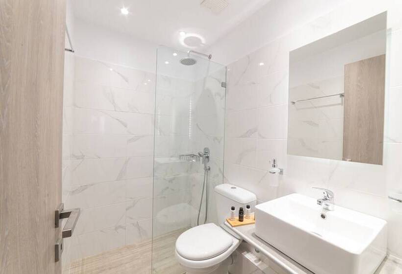Номер Стандарт, Petros Studios & Suites