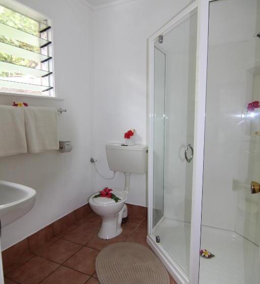 اتاق استاندارد با چشم‌انداز دریا, Tongan Beach Resort