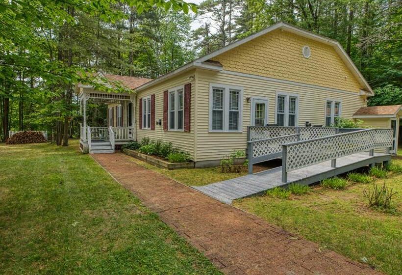 Студия Стандарт, Rockwell Falls Inn And Wine Bar