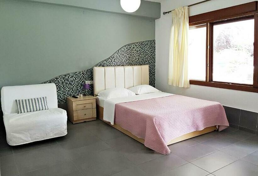 اتاق خانوادگی, Efrosini Hotel Apartments & Studios