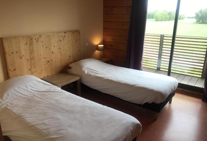 Номер Стандарт Трехместный, Hôtel Valery