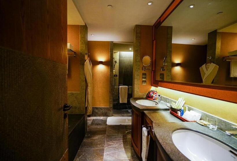 Президентский Люкс, Shangrila Resort Shangrila