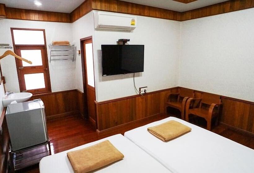 Номер Basic, Baan Siriporn Resort   โรงแรมบ้านศิริพร รีสอร์ท