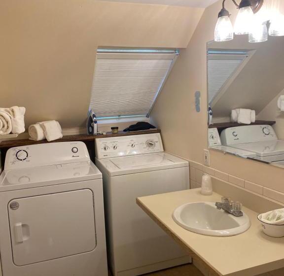 Family Suite, The Wildflower Inn