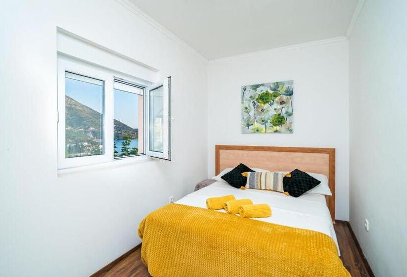 Apartamento 2 Dormitórios Vista Mar, Apartments Sandito