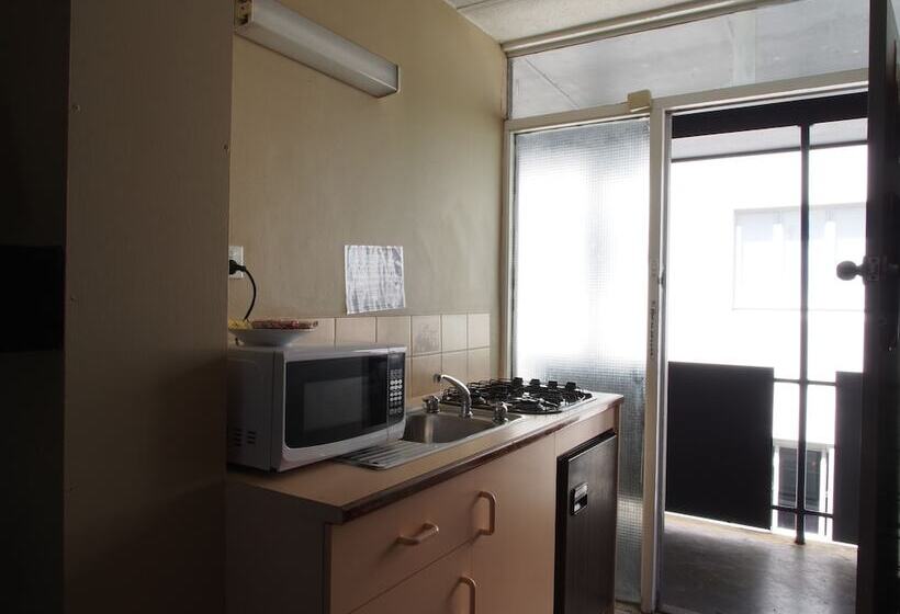 Студия Классика, City Beach Motel