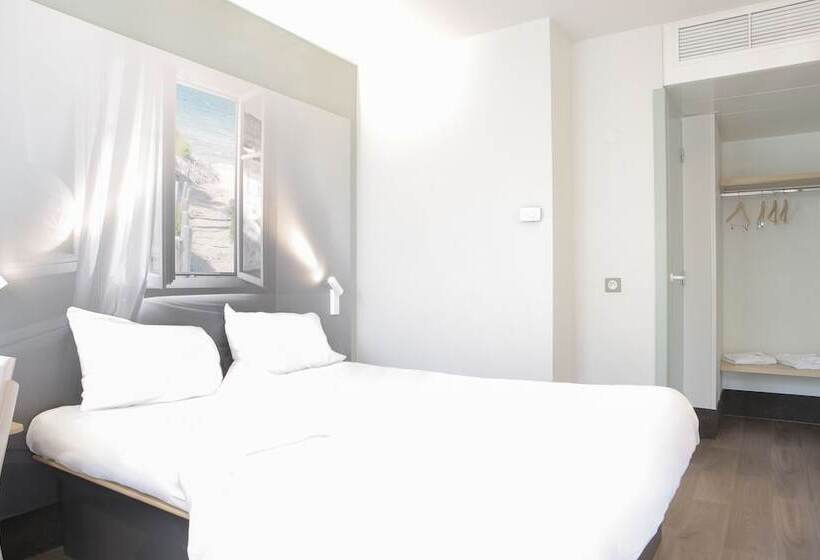 Номер Стандарт, B&b Hotel Hyeres