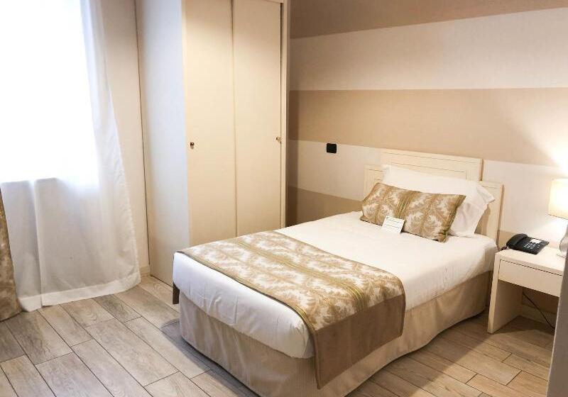 اتاق استاندارد یک نفره, La Bergamina Hotel & Restaurant