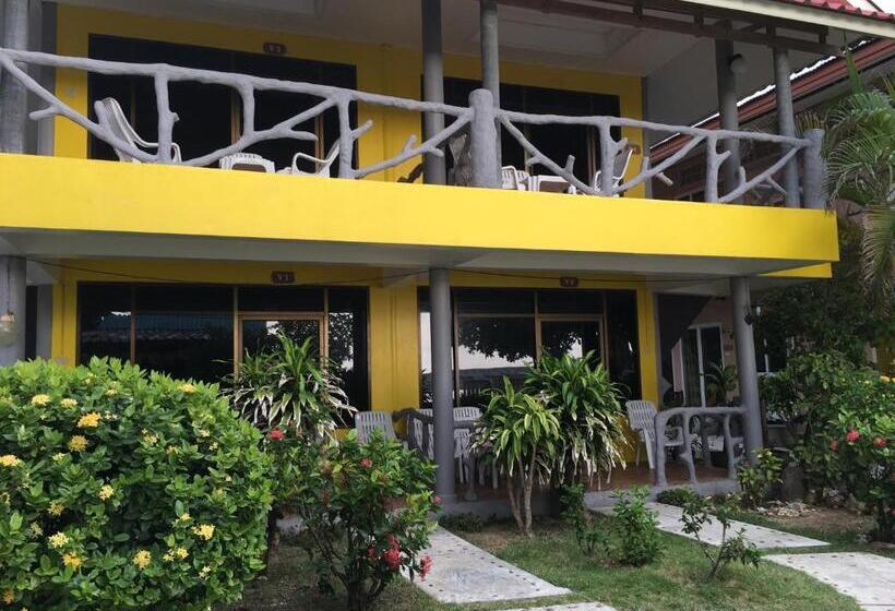 חדר משפחתי, Lanta Garden Home