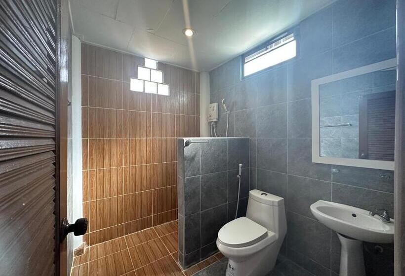חדר דלוקס, Lanta Garden Home