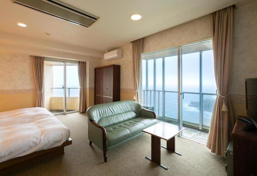 Номер Стандарт Вид на Море, Ijika Daiichi Hotel Kagura