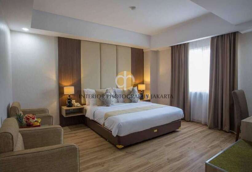 Номер Deluxe, Orchardz Hotel Bandara