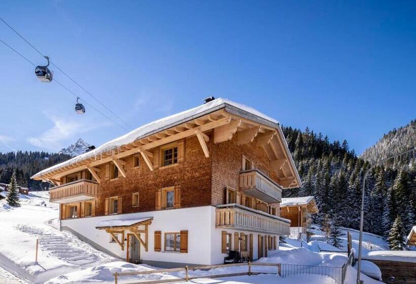 Апартаменты 3 Спальни, Landal Hochmontafon