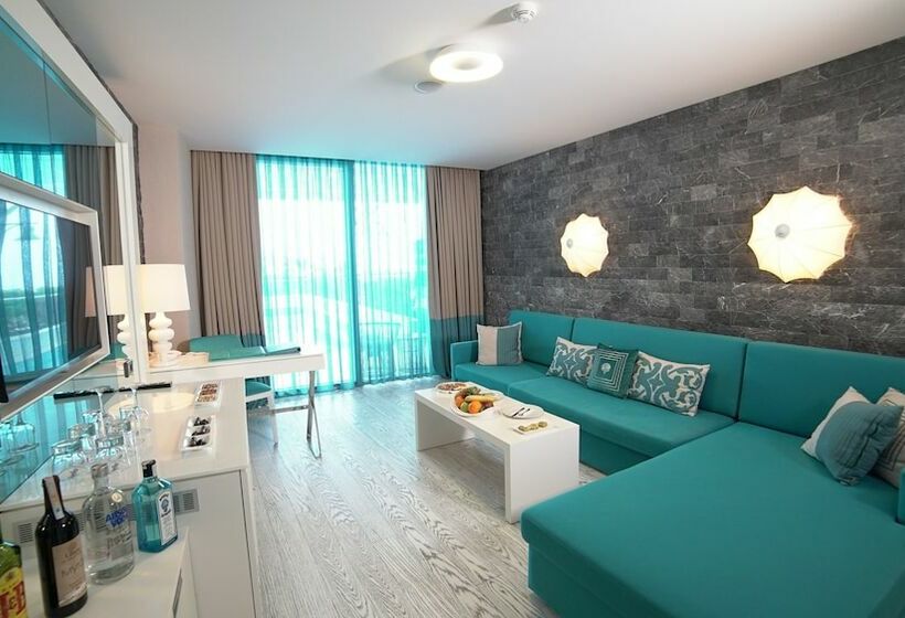 带海景的复工套房, Sueno Hotels Deluxe Belek