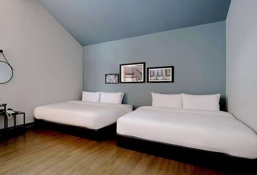 Семейный Номер, Seomyeon Hound Hotel 1st Street