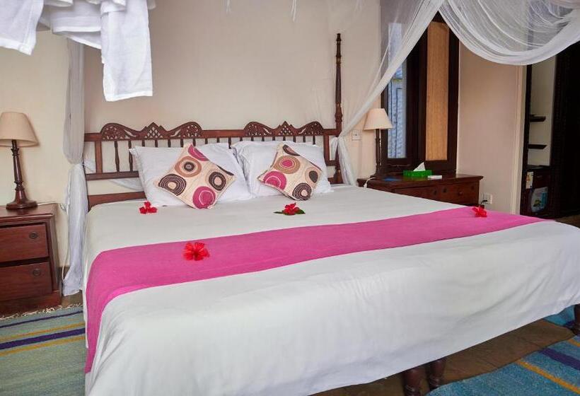 Quarto Estandar Vista Mar, Jacaranda Indian Ocean Beach Resort
