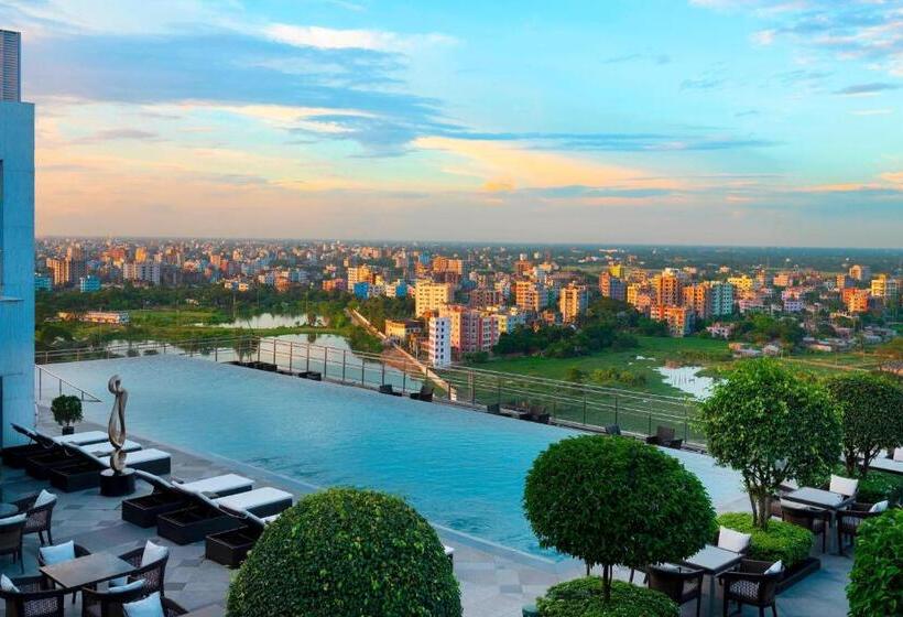 اتاق لوکس با تخت بزرگ, Le Méridien Dhaka
