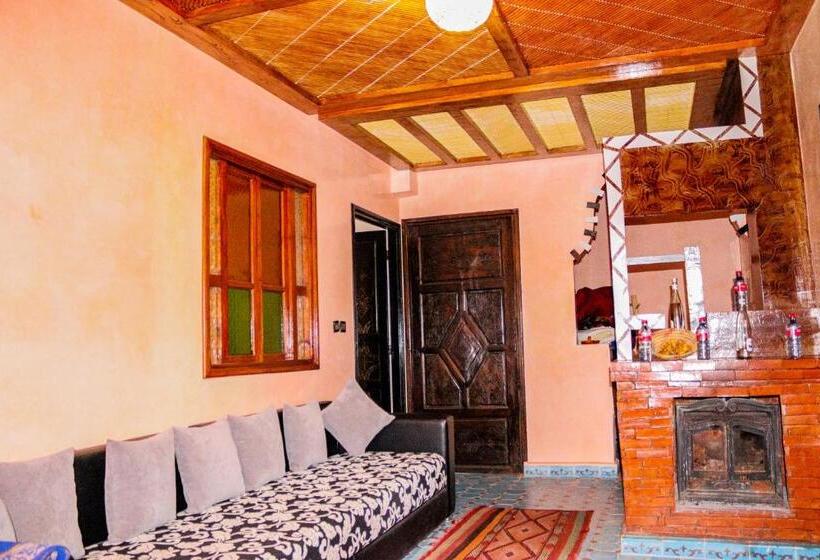 스탠다드 룸 산 전망, Kasbah Du Roches Armed