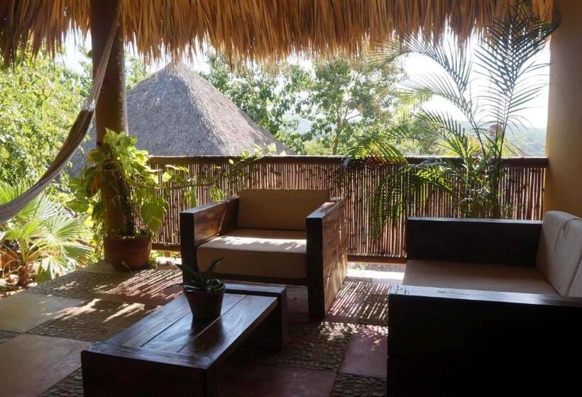غرفة قياسية رباعية مطلة على البحر, Casa Aditi
