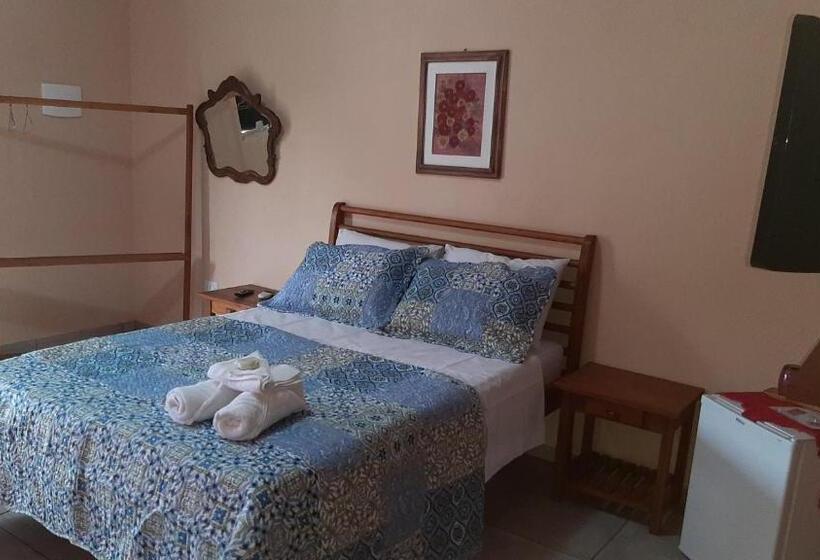 سوییت جونیور, Pousada Recanto Da Lu
