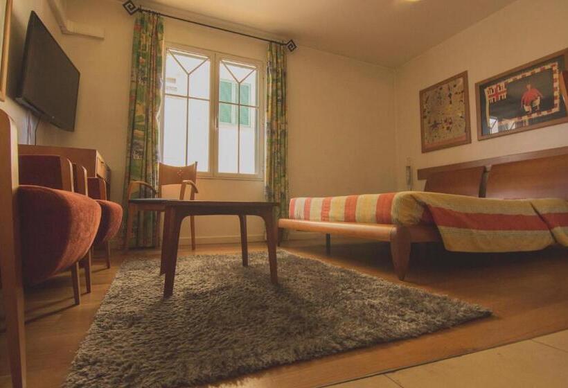 스탠다드 스튜디오, Apartamentos Turisticos Avenue Park