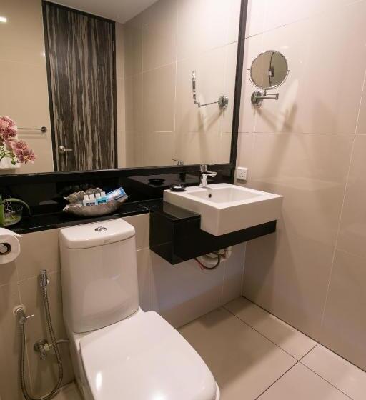 إستوديو قياسى, Sky Hotel Kota Kinabalu