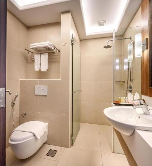 اتاق سوپریور با تخت بزرگ, St Giles Wembley Penang