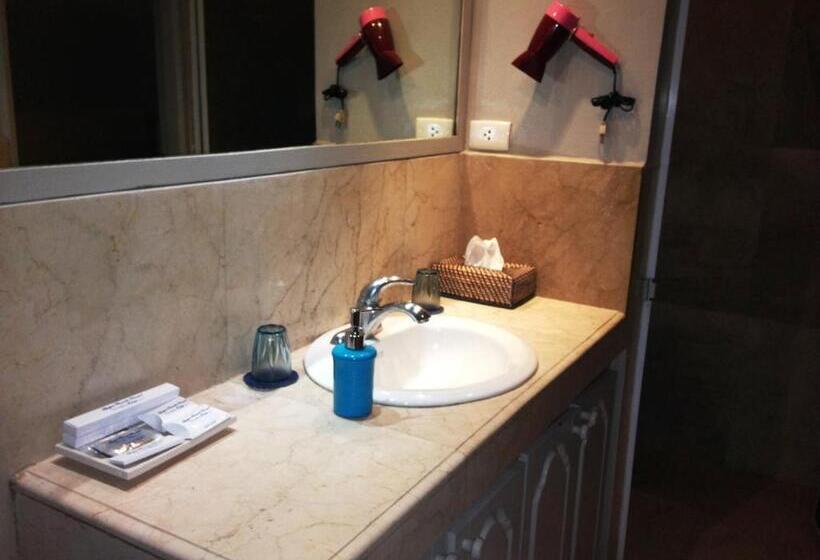 Номер Deluxe Вид на Море, Linaw Beach Resort
