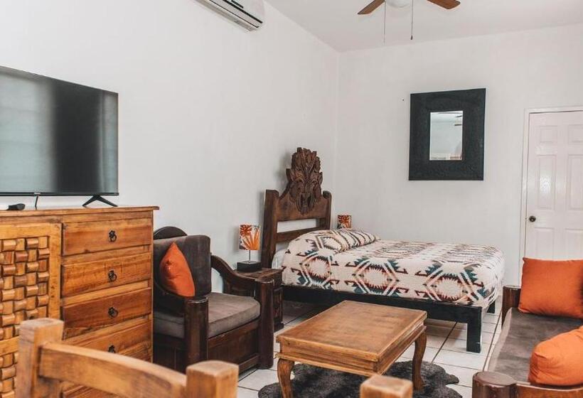 Deluxe Studio, Boutique Hotel & Suites Hacienda Lord Twigg