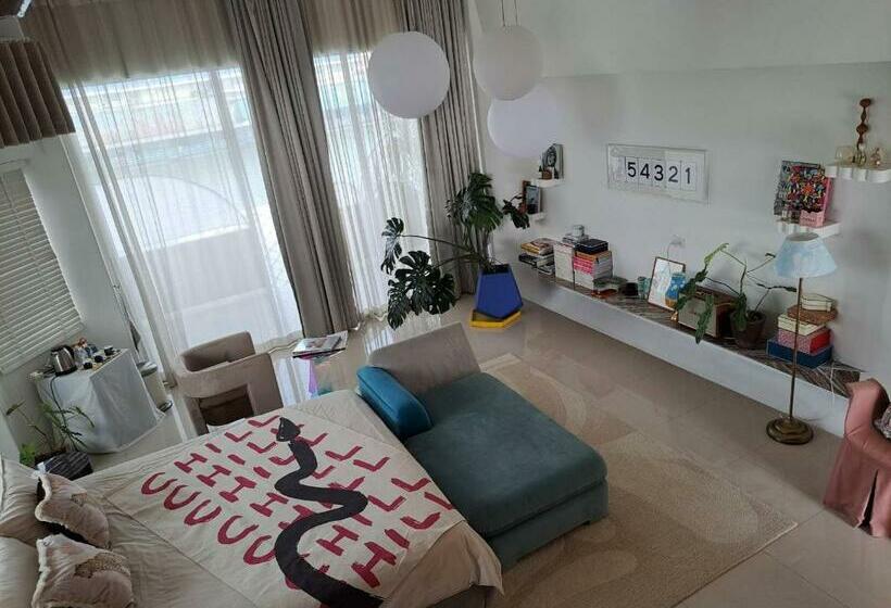 Семейный Номер, Casapapa Homeandspace