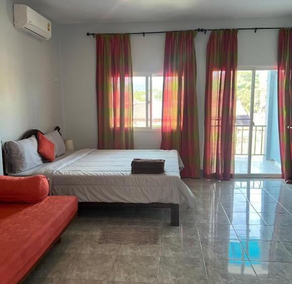 Номер Deluxe с Балконом, Nare Guest House