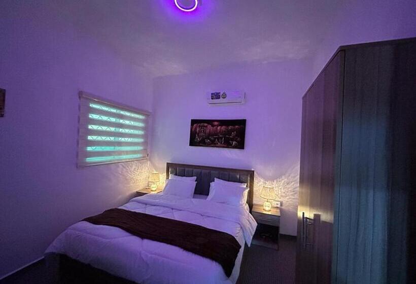 اتاق استاندارد, Petra Pass Hostel