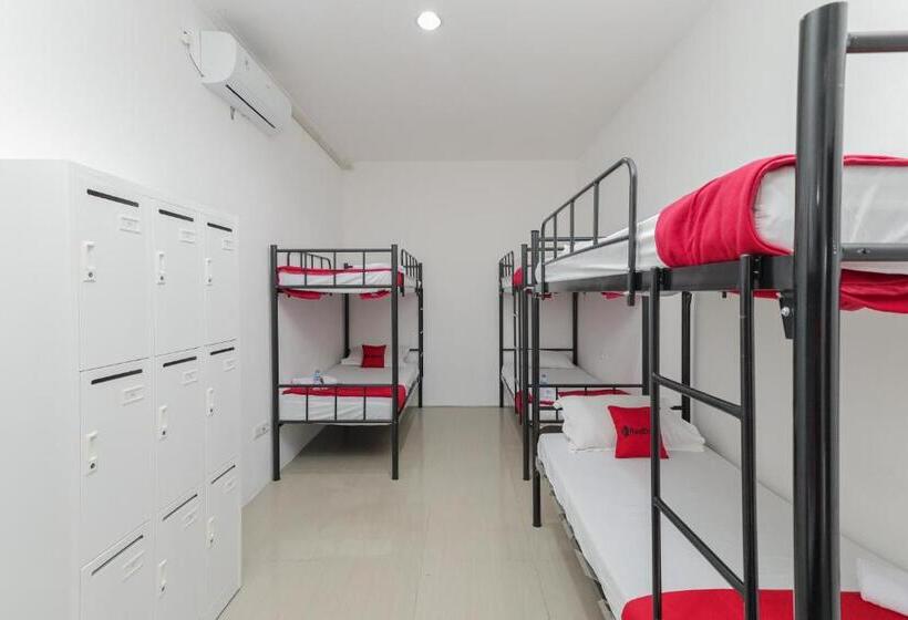 Кровать в Общей Комнате, Yayah Residence At Sawojajar Bogor Redpartner