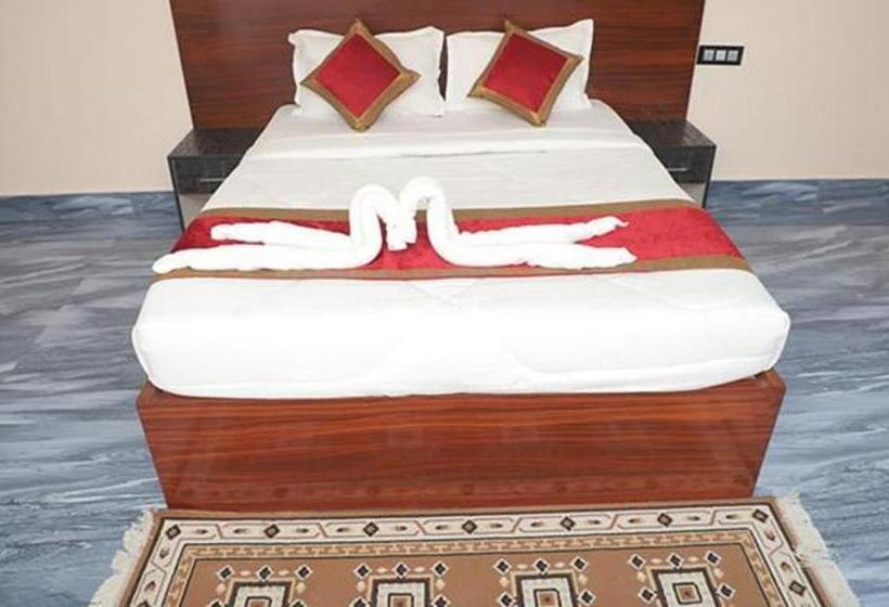 豪华房间, Fabhotel Flowery Pekoe Inn