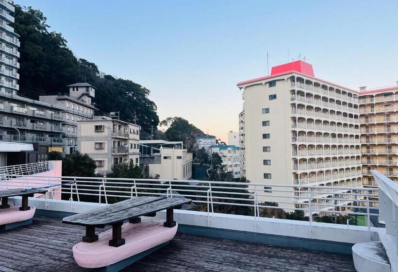 اتاق خانوادگی با چشم‌انداز جانبی دریا, Esperanza Resort Atami エスペランサリゾート熱海