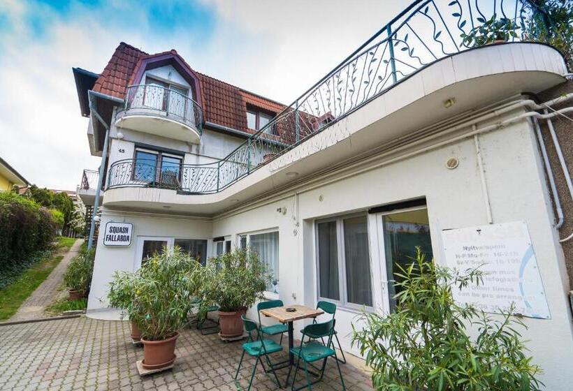 Студия Superior, Squash Apartments & Studios