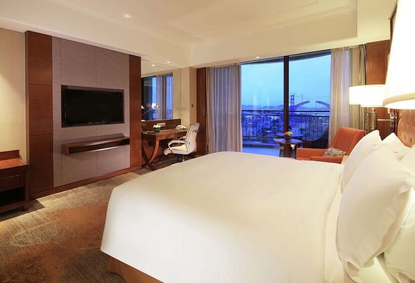 Номер Стандарт Двуспальная Кровать, Doubletree By Hilton Ningo   Chunxiao