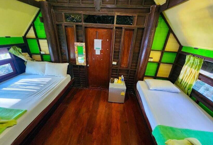 Трехместный Номер Deluxe Вид на Море, Banmae Resort Kohchang