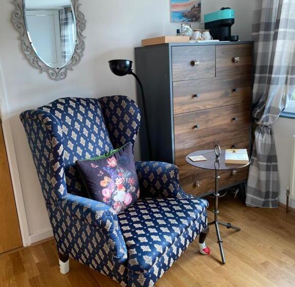 Стандартный Номер Кровать Кинг, Zen Cottage, Cheltenham