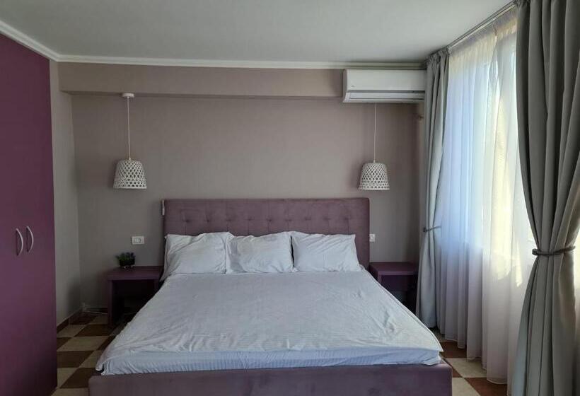 استودیوی استاندارد, Vila Zaya Saturn