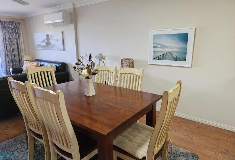 침실 3개 아파트, Fairways Golf & Beach Retreat Bribie Island