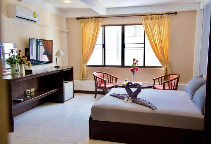 Номер Стандарт, Golden Guesthouse By The Beach Cha Am