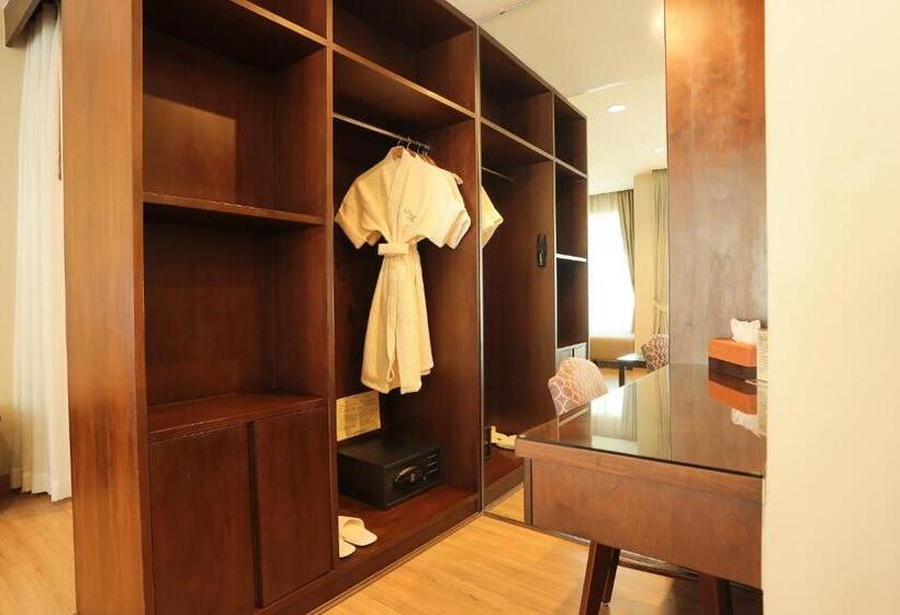 Люкс Вид на Бассейн, Le Patta Hotel Chiang Rai Sha Extra Plus