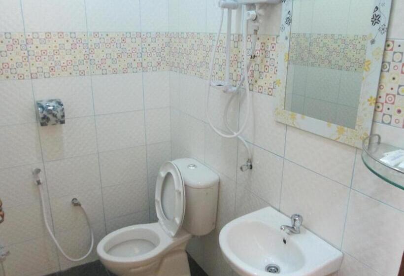 اتاق سوپریور خانوادگی, Motel Seri Mutiara