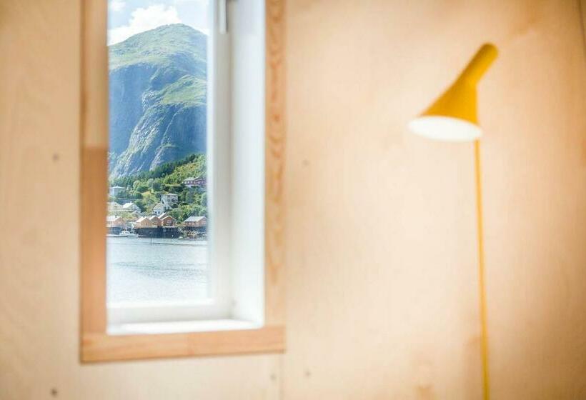 マウンテンビュースタンダードルーム, Holmen Lofoten