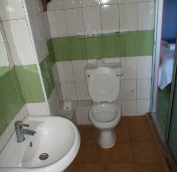 اتاق استاندارد, Pinebreeze Holiday Resort