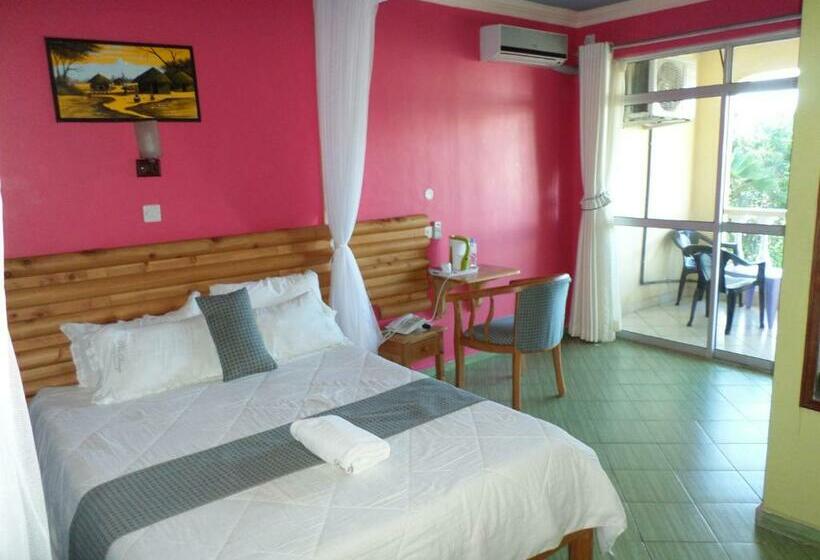 اتاق لوکس, Pinebreeze Holiday Resort