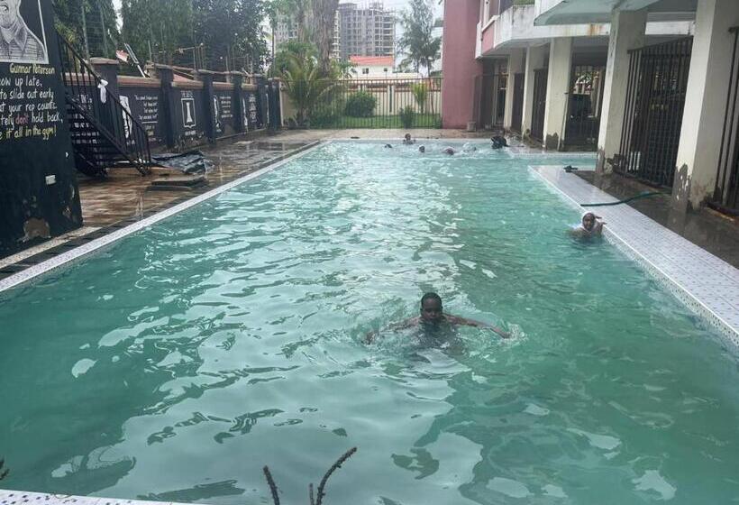 1 Bedroom Penthouse Apartment, Pinebreeze Holiday Resort