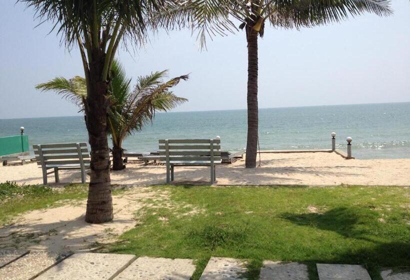 بانگلوی استاندارد با چشم‌انداز دریا, Hiep Hoa Resort