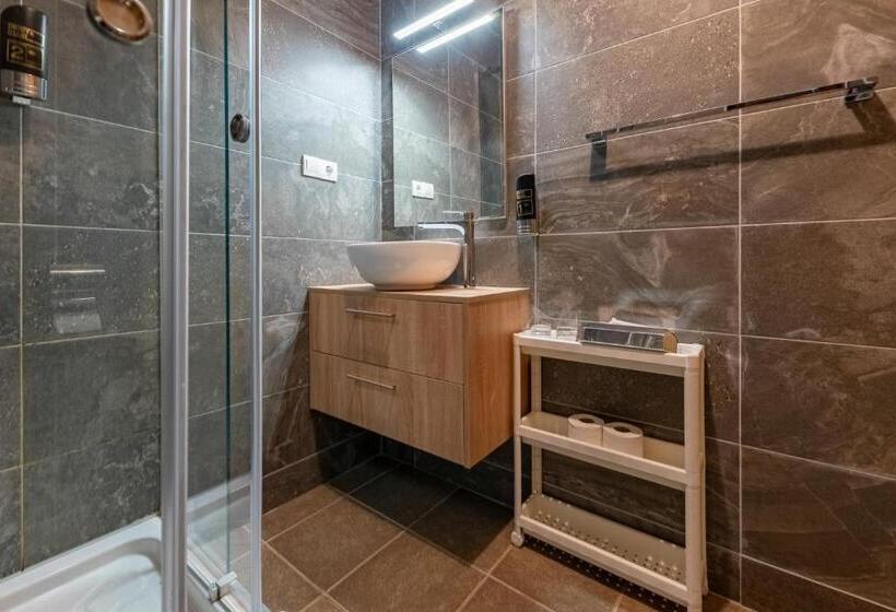 Студио Стандарт с Балконом, Aparthotel Plat